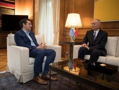 Συνάντηση Αλ. Τσίπρα με τον ΓΓ του ΚΚ Πεκίνου στο Μέγαρο Μαξίμου (φωτό)